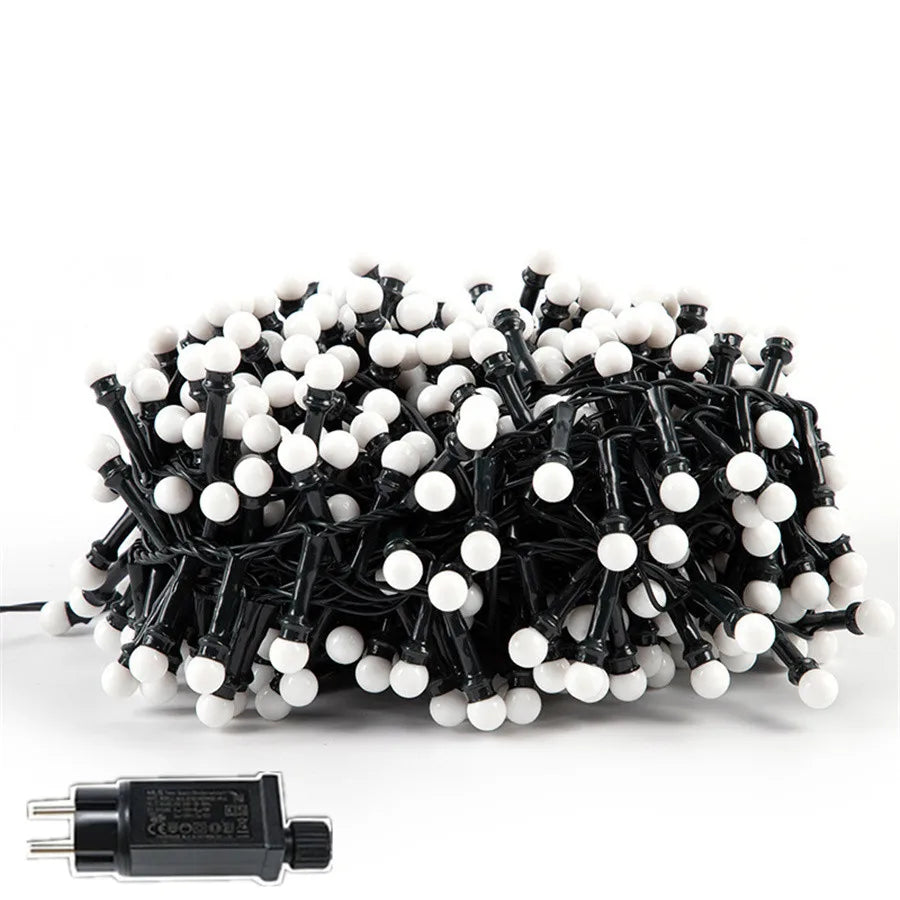 AquaGlow™ LED Lichterkette – Wasserdichte Outdoor-Lichterkette mit Farb-LEDs für Garten, Terrasse & Pool