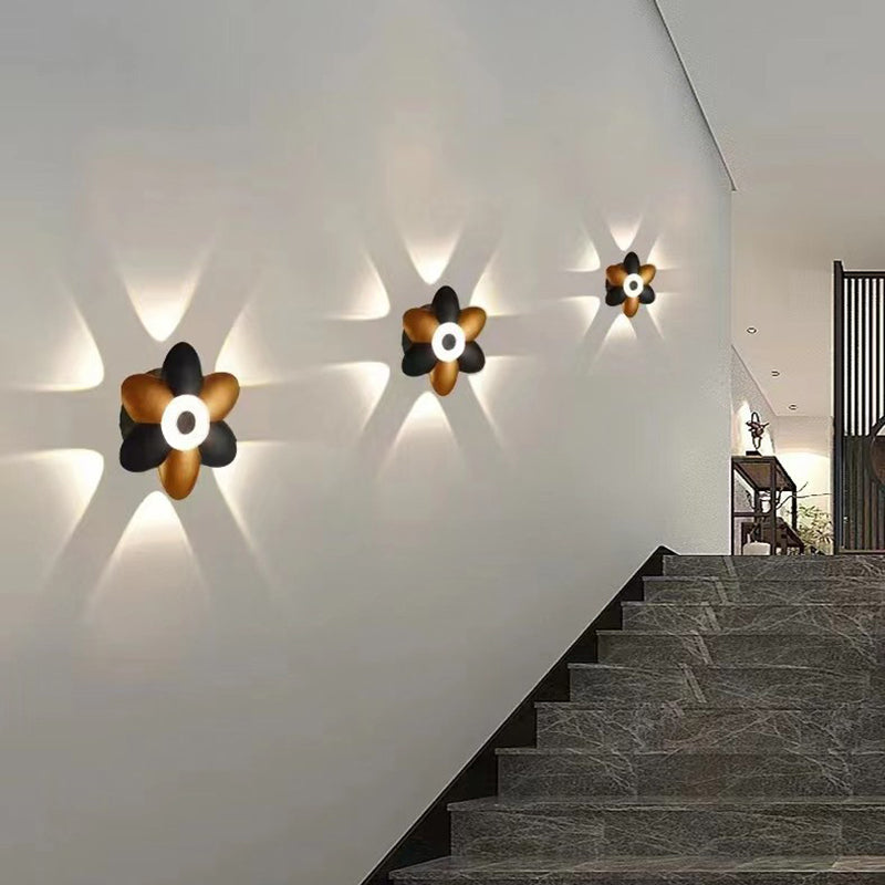 Floraglow™ LED Außenwandleuchte – Wasserdichte Blumen-Wandlampe für Garten, Terrasse & Balkon