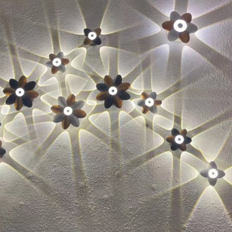 Floraglow™ LED Außenwandleuchte – Wasserdichte Blumen-Wandlampe für Garten, Terrasse & Balkon