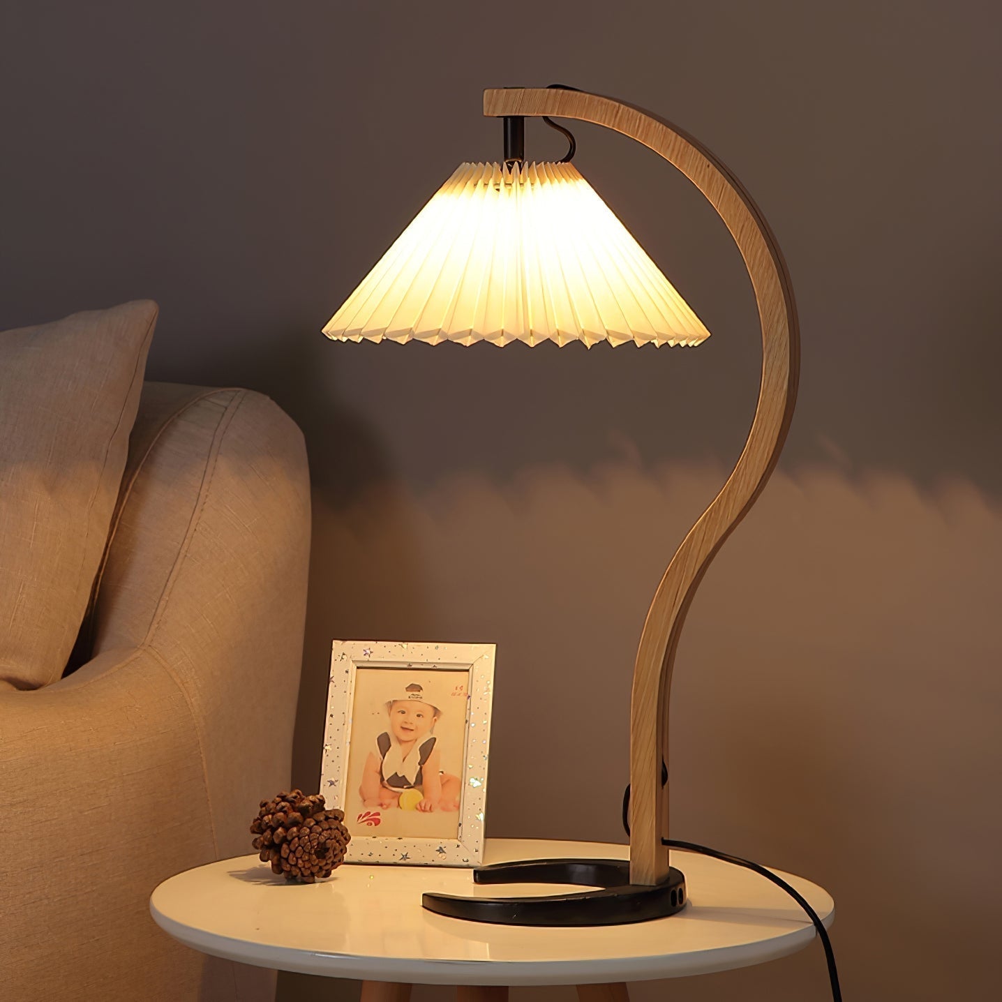 WoodFlow™ Tischlampe – Natürliche Holz-Designlampe mit Leinen-Schirm & warmem Licht