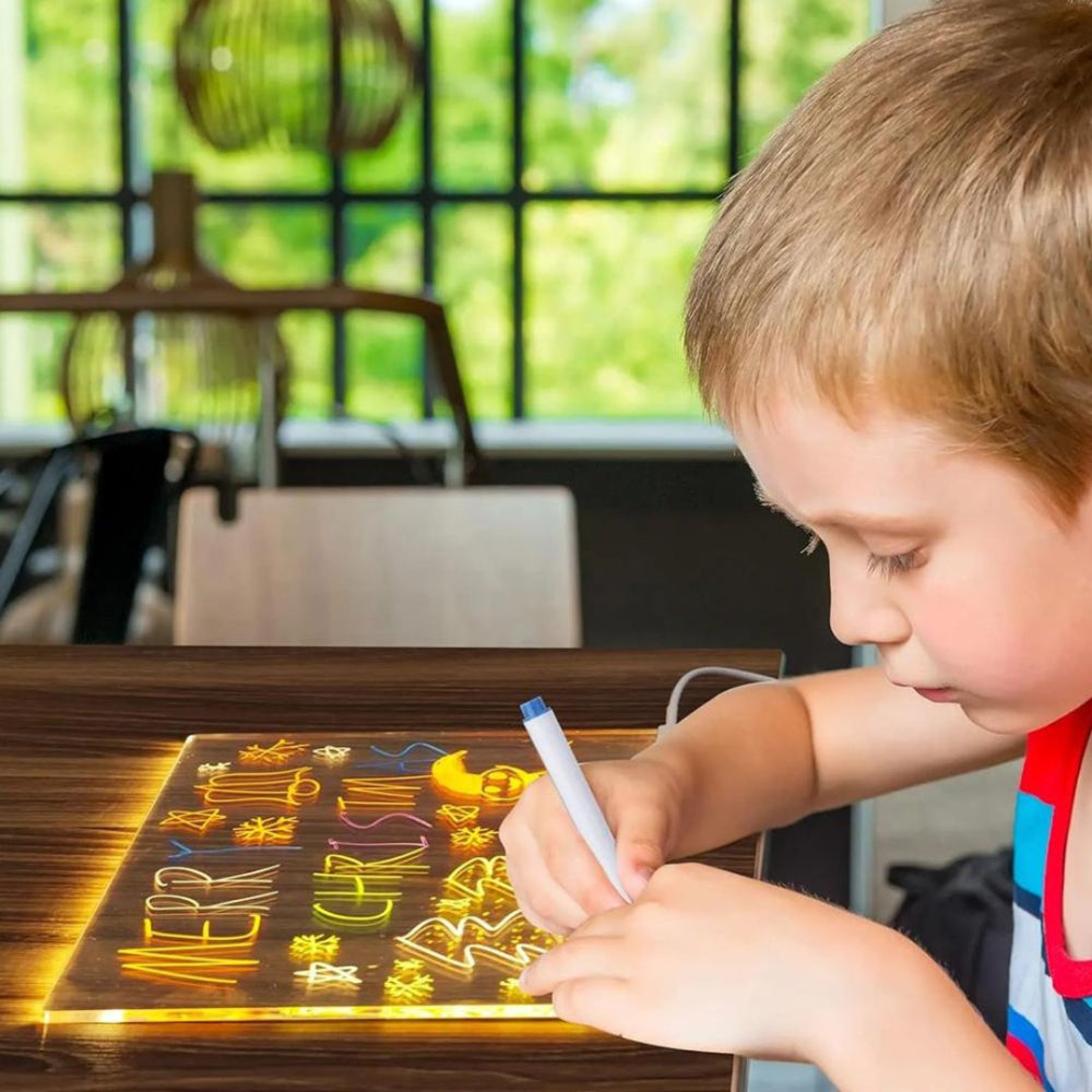 ArtGlow™ LED Zeichenboard | Leuchtendes Zeichen- & Lernboard für Kinder – Wiederverwendbares Schreib-Tablet