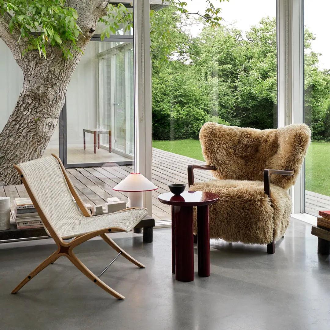 LuxeBeam™ Tischlampe – Elegante Design-Tischleuchte mit warmem Licht für stilvolle Räume