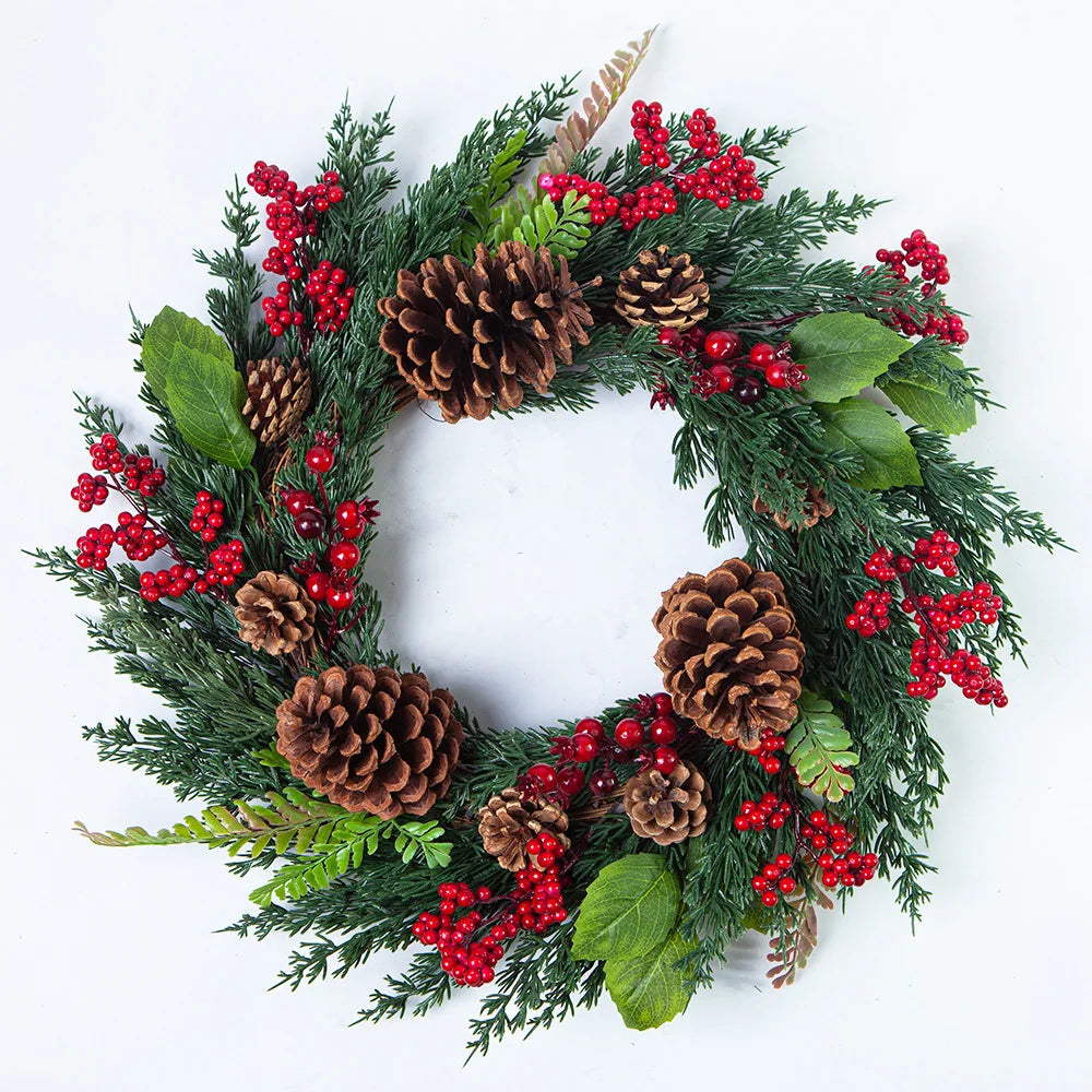 CypressBerry™ – Festlicher Weihnachtskranz mit roten Beeren | Klassische Winter-Türdekoration