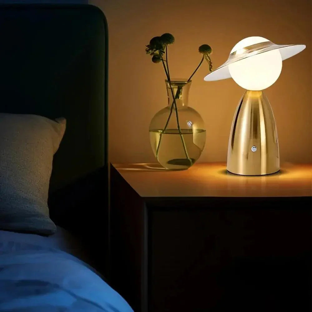 AuraCharge™ Kabellose LED Tischleuchte mit Wireless Charging – Wiederaufladbare Design-Lampe für Schlafzimmer & Büro