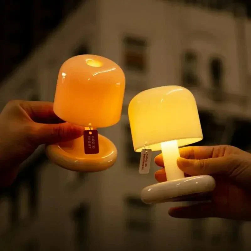 SunGlow™ Tischlampe – Wiederaufladbare LED-Lampe mit warmem Sonnenuntergangs-Licht