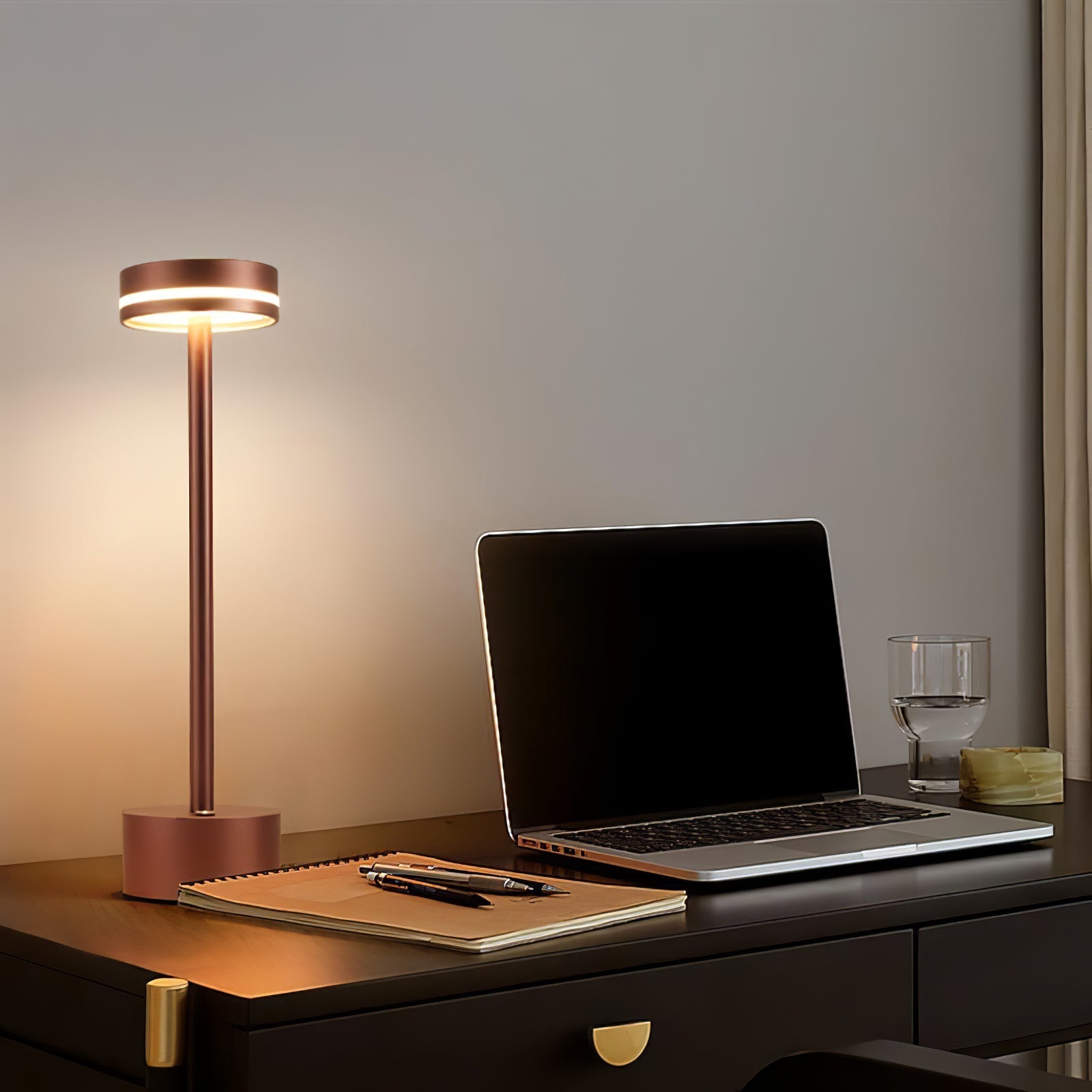 FunRadiance™ Tischlampe – Kabellose LED-Designlampe mit warmem Licht für Innen & Außen