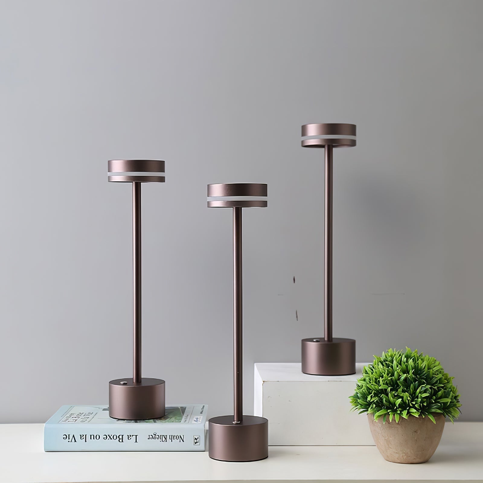 FunRadiance™ Tischlampe – Kabellose LED-Designlampe mit warmem Licht für Innen & Außen
