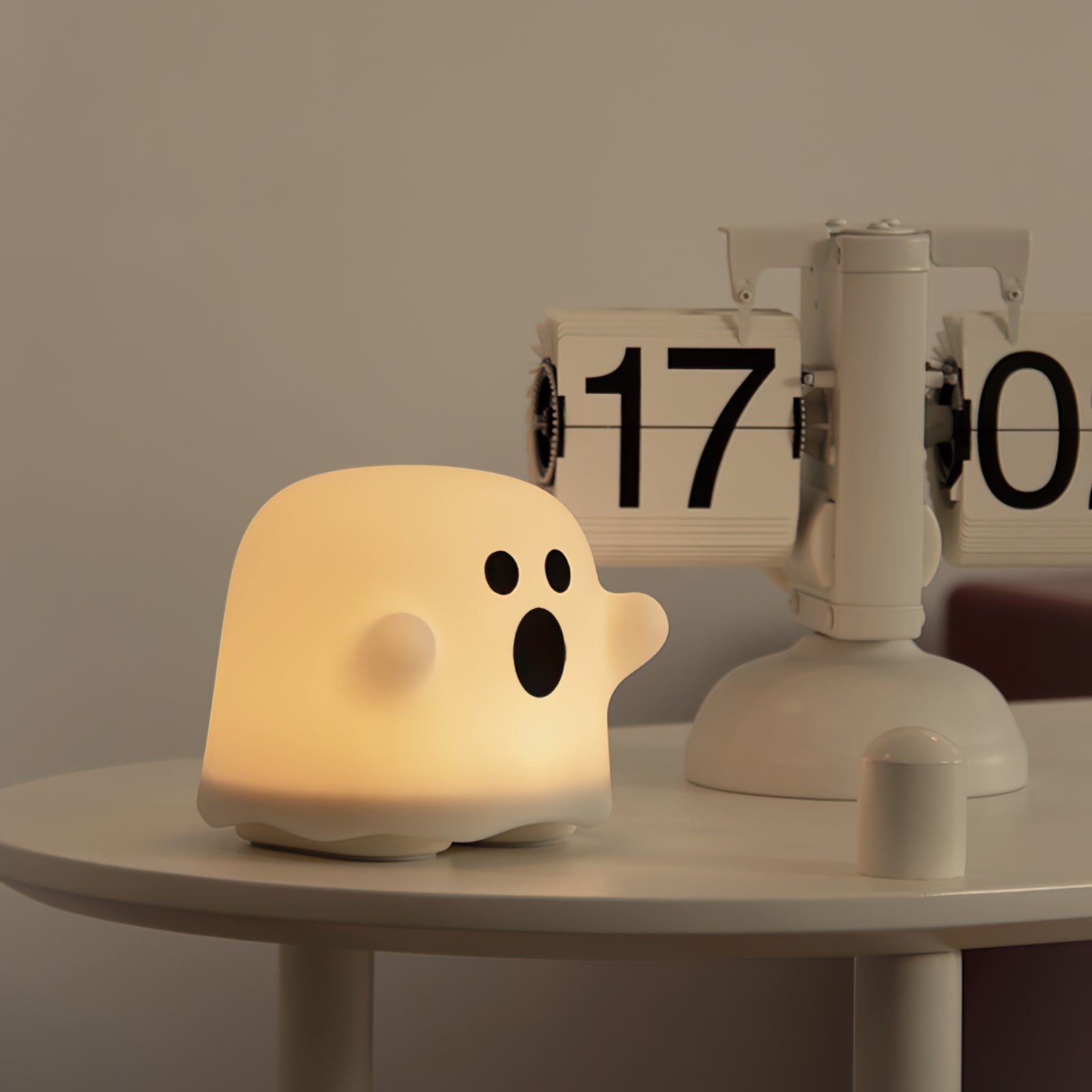 PhantomGlow™ Tischlampe – Kabellose LED-Designlampe mit Akku & Touch-Bedienung
