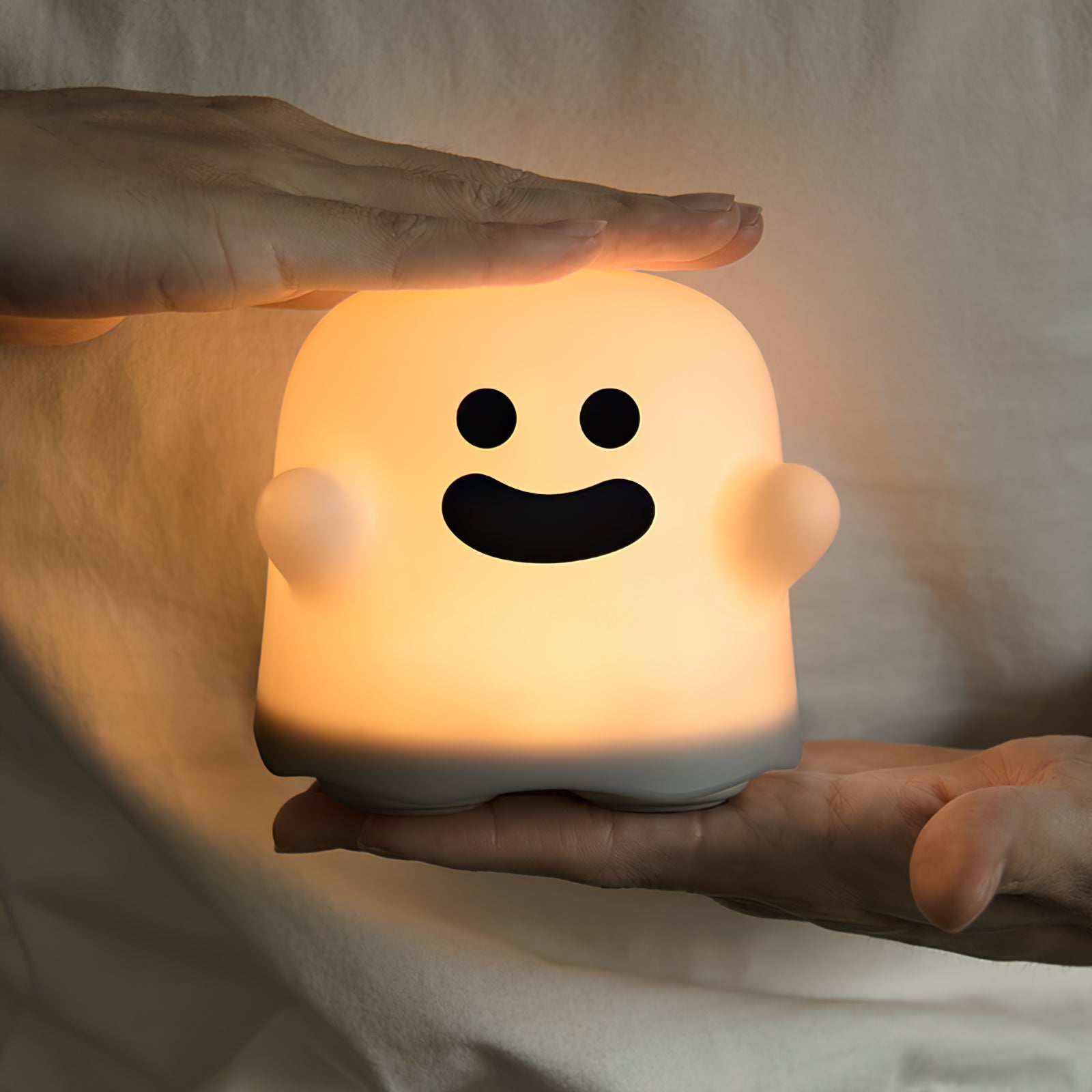 PhantomGlow™ Tischlampe – Kabellose LED-Designlampe mit Akku & Touch-Bedienung