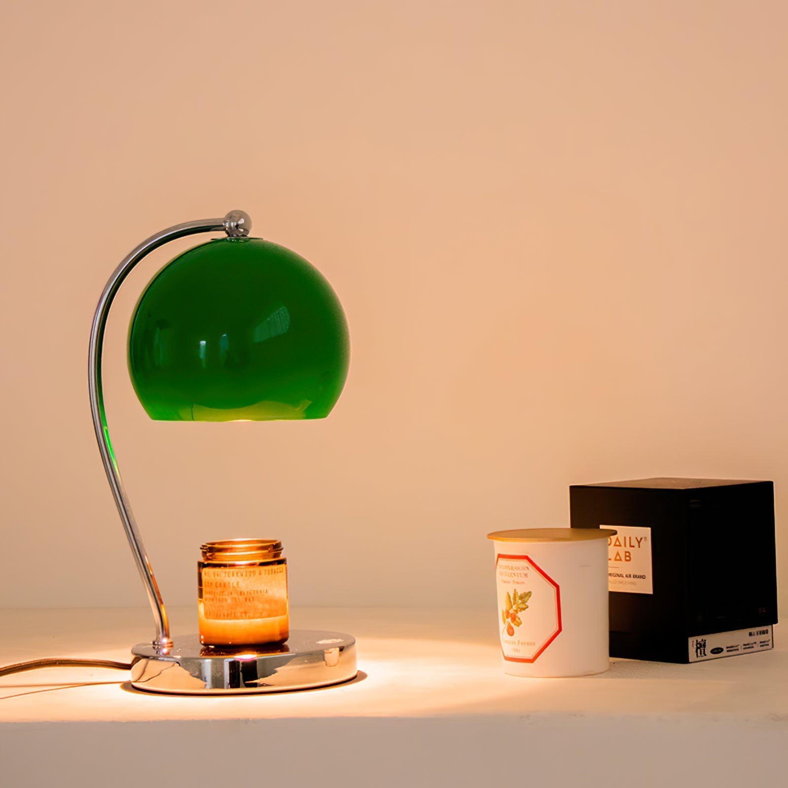 FlameGlow™ Tischlampe – Elegante Design-Lampe mit Kerzenlicht-Optik & warmem Licht