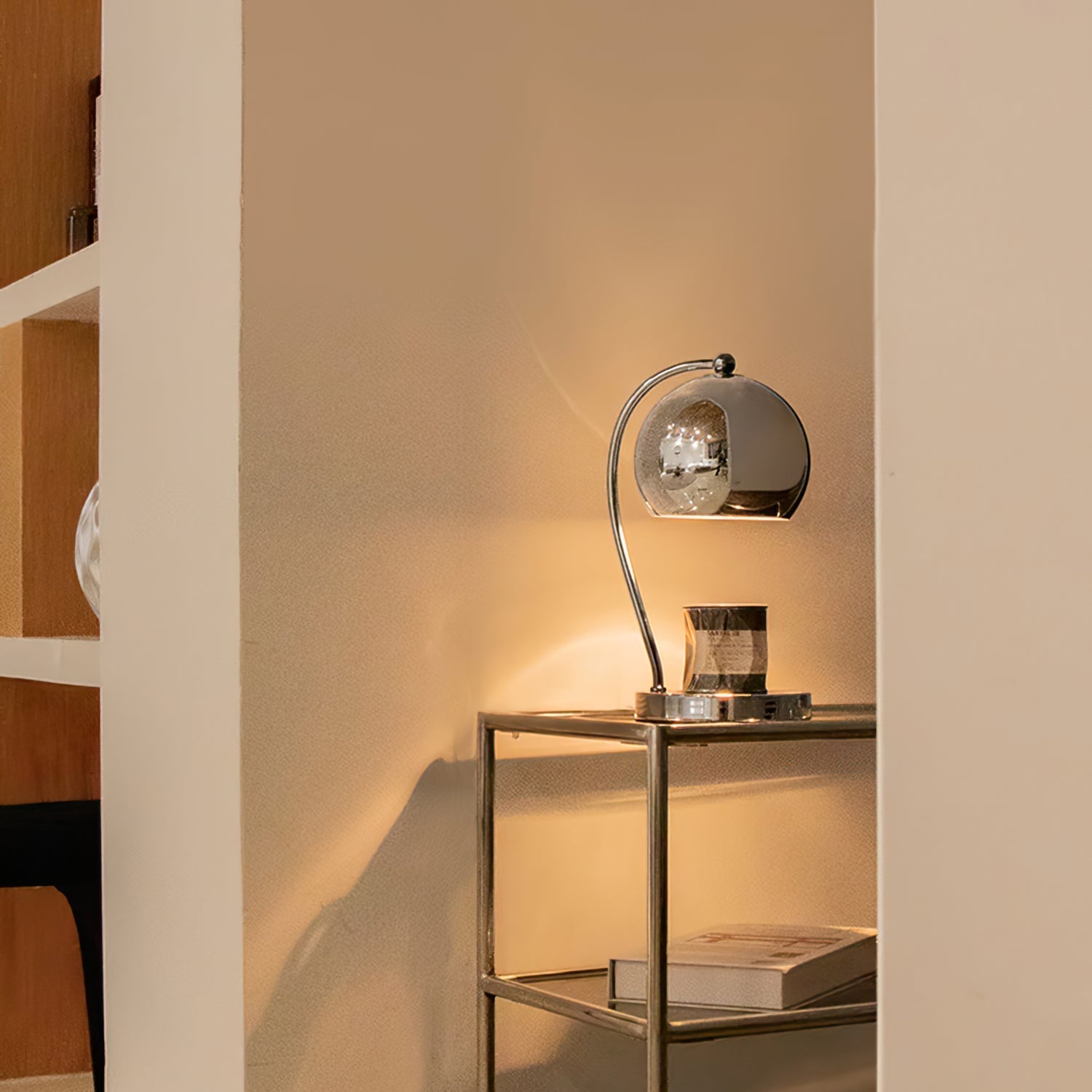 FlameGlow™ Tischlampe – Elegante Design-Lampe mit Kerzenlicht-Optik & warmem Licht