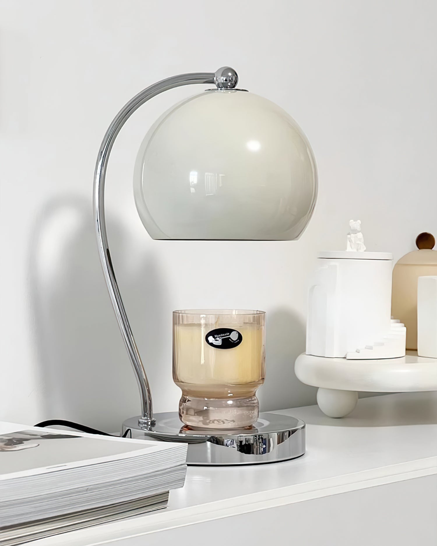 FlameGlow™ Tischlampe – Elegante Design-Lampe mit Kerzenlicht-Optik & warmem Licht