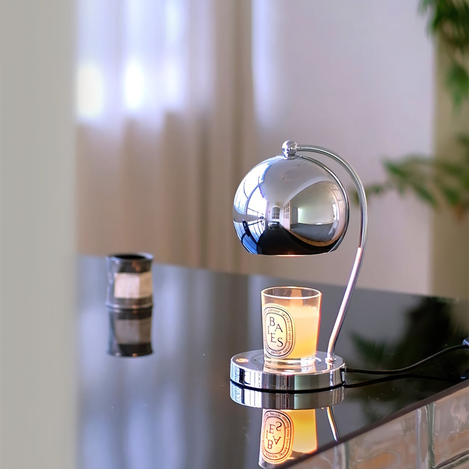 FlameGlow™ Tischlampe – Elegante Design-Lampe mit Kerzenlicht-Optik & warmem Licht