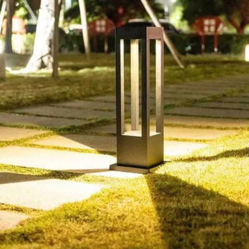 Nimbus Outdoor Lamp™ – Solarbetriebene Gartenleuchte IP65 mit warmweißem LED-Licht
