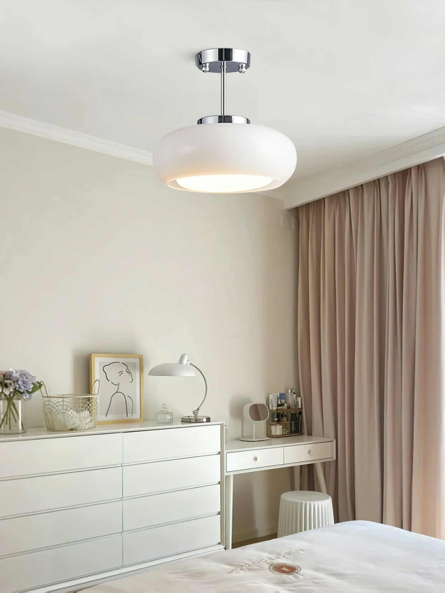 HarveyRadiance™ Deckenleuchte – Futuristische Designlampe im Space-Age-Look