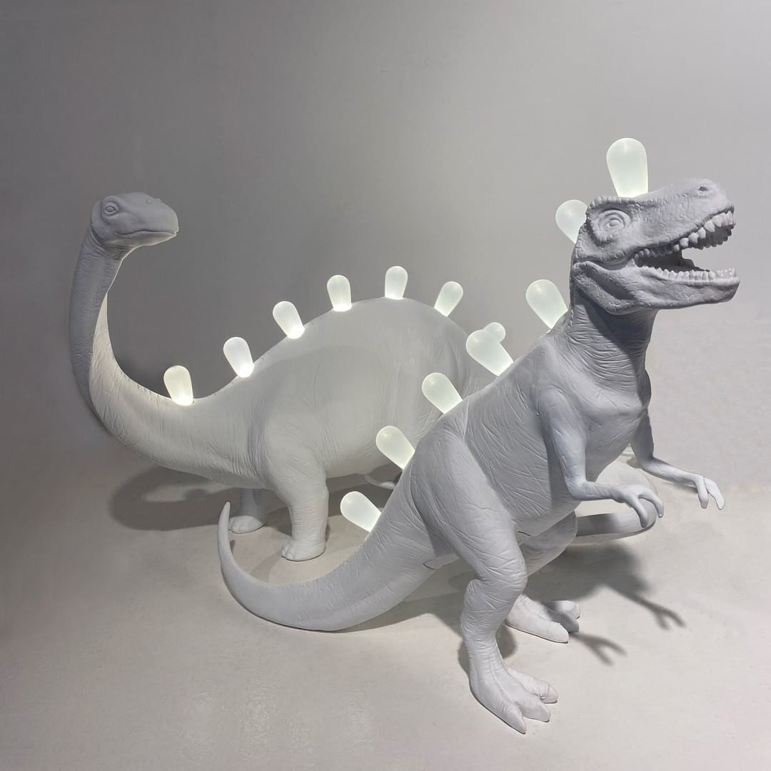 DinoLite™ Tischlampe – Kreative Design-Lampe mit beleuchtetem Dinosaurier-Rücken