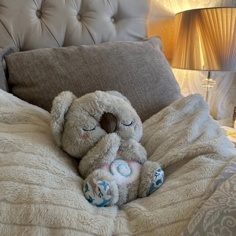 KoalaCalm™ beruhigendes Plüsch-Relax-Kuscheltier – Hypoallergen, 30 cm, Atem- & Herzrhythmus-Funktion