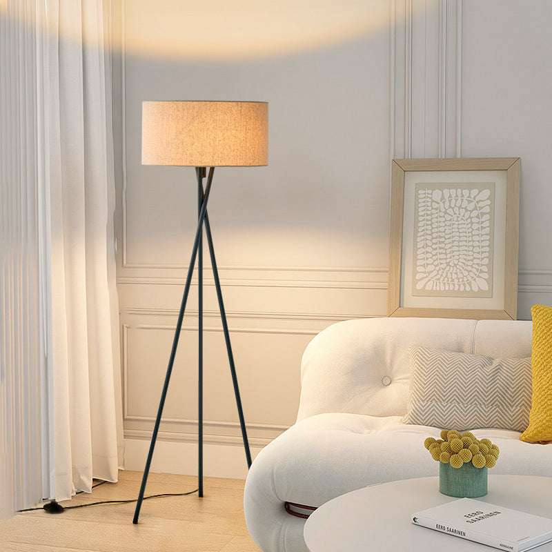 Lightrum™ Silk Floor Lamp – Elegante Stehlampe mit Seidenschirm für stilvolle Wohnräume