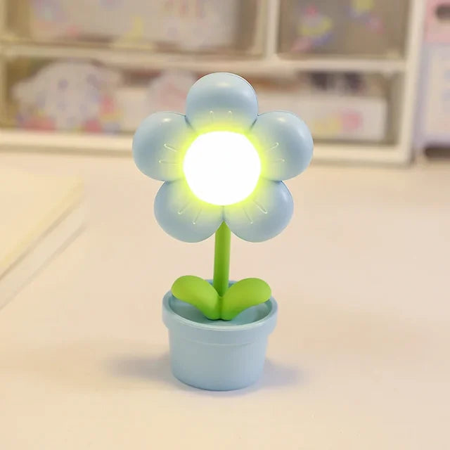 BloomLite™ Blüten-Tischlampe – Kleine LED Blumenlampe mit sanftem Stimmungslicht