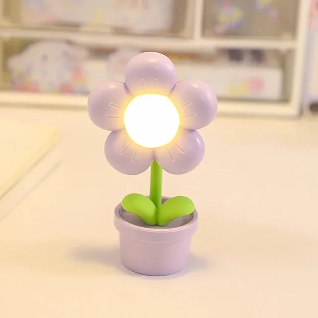 BloomLite™ Blüten-Tischlampe – Kleine LED Blumenlampe mit sanftem Stimmungslicht