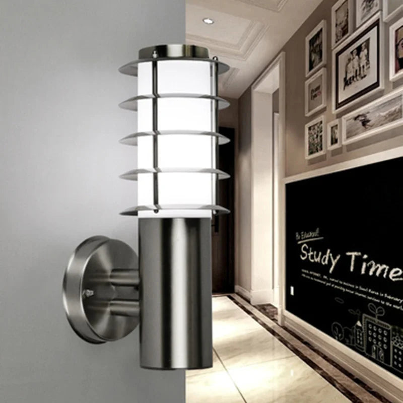 Stainless Steel Outdoor Wall Light™ – Wetterfeste Edelstahl-Außenwandleuchte mit LED