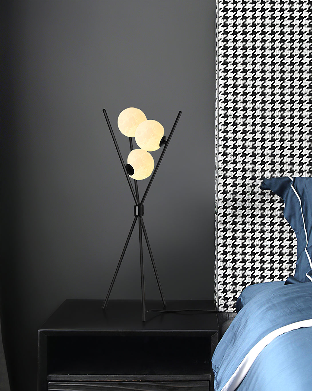 LunaLuxe™ Table Lamp – Stilvolle Design-Tischlampe für modernes Wohnambiente