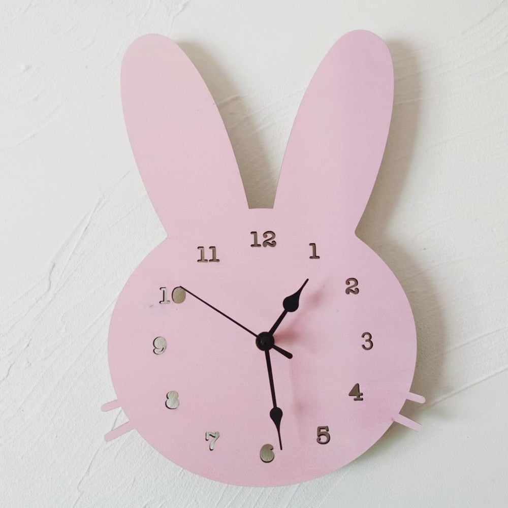 GlowRabbit™ – Niedliche nordische Hasen-Wanduhr für Kinderzimmer & Wohnräume