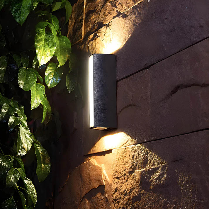 Lumetrax™ Modern 2-Way Outdoor Wall Lamp – LED Außenwandleuchte mit Up- & Downlight