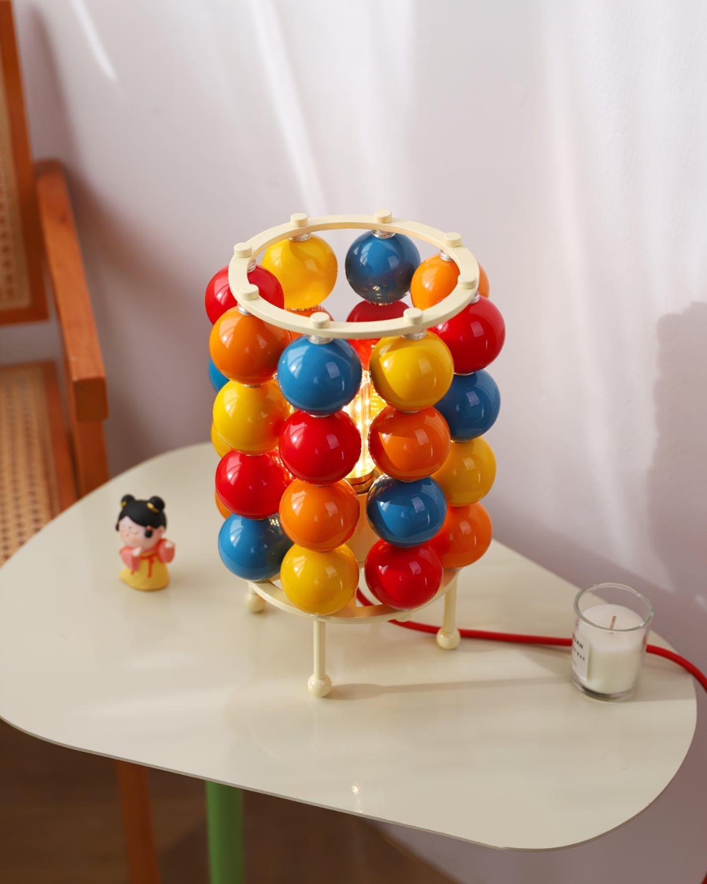 GlazeGlow™ Tischlampe – Moderne Kugellampe aus Metall mit sanftem Licht