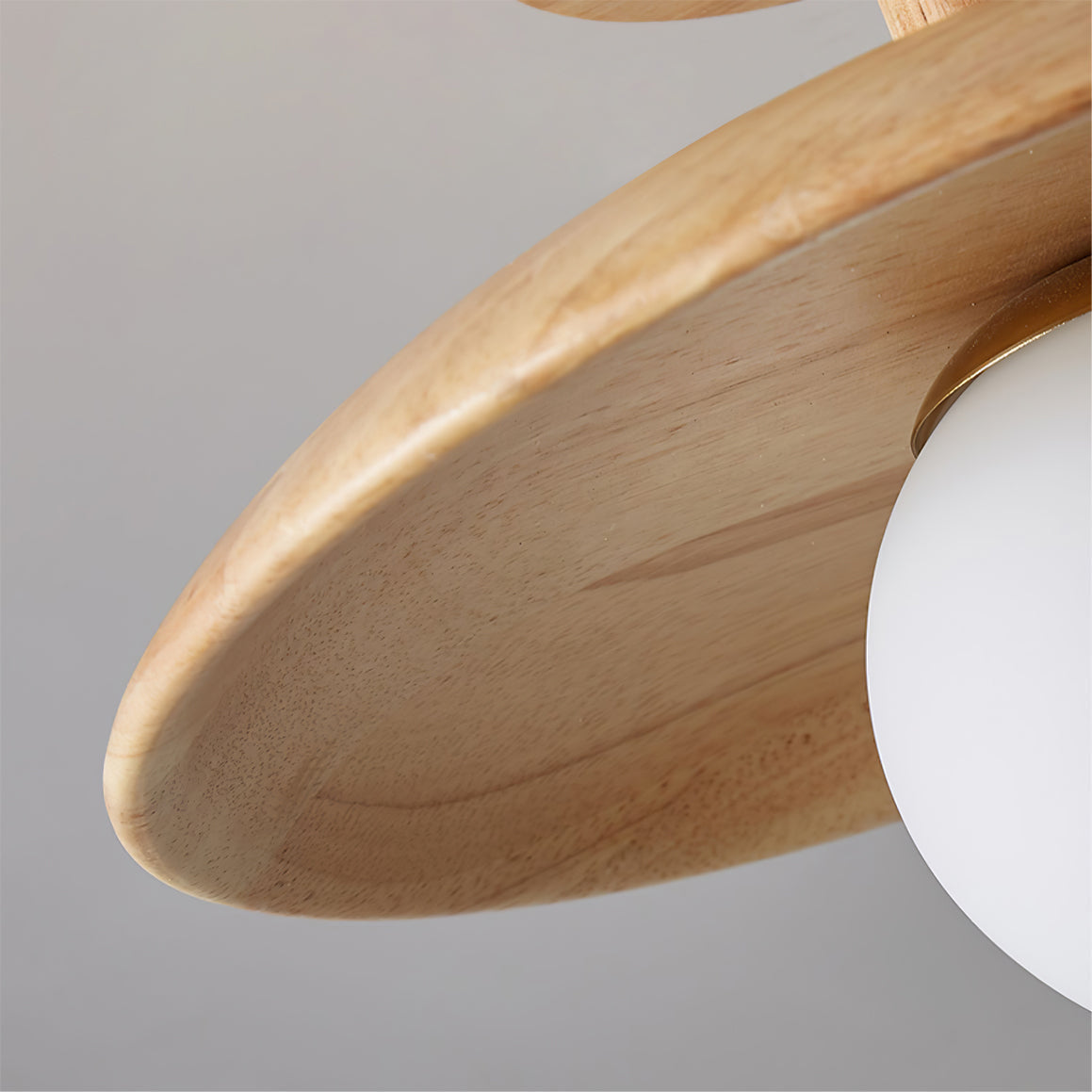 CelestialGlow™ Deckenleuchte – Natürliche Holz-Designlampe für niedrige Decken