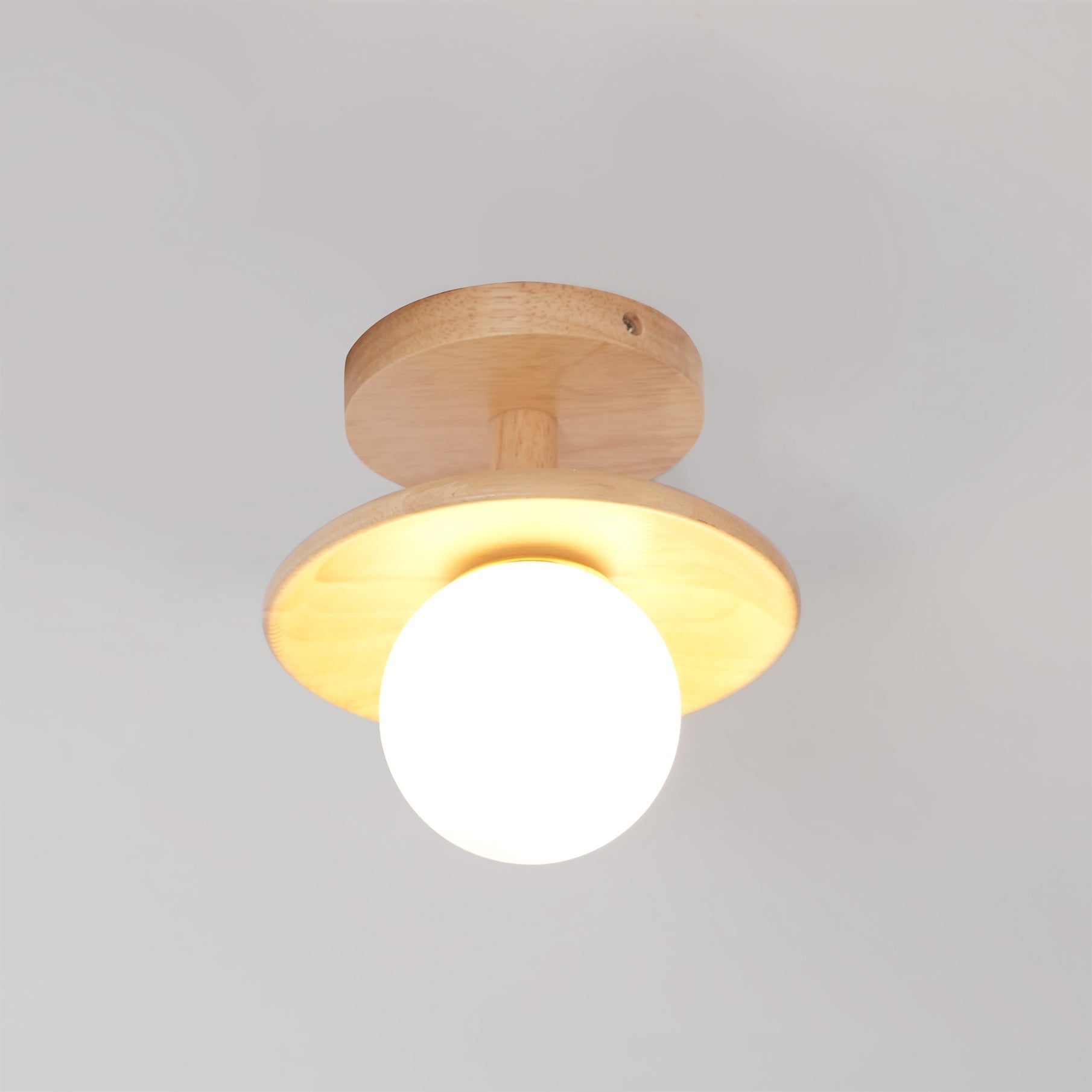 CelestialGlow™ Deckenleuchte – Natürliche Holz-Designlampe für niedrige Decken