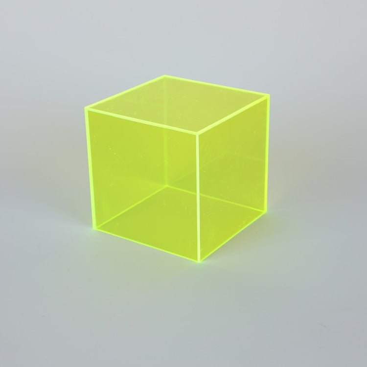 PrismBox™ – Farbige Acryl Display- & Aufbewahrungsbox für stilvolle Organisation
