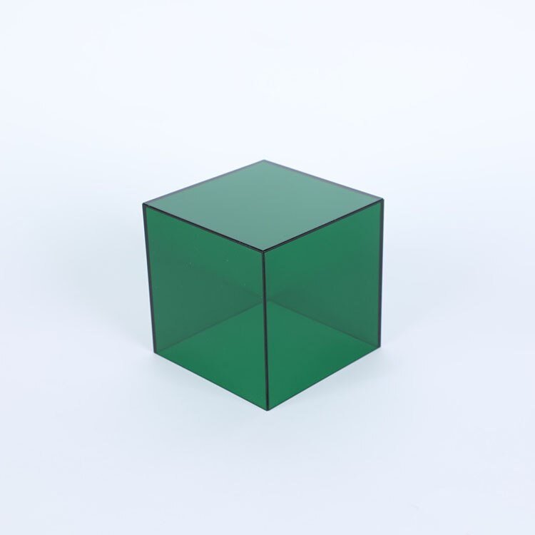 PrismBox™ – Farbige Acryl Display- & Aufbewahrungsbox für stilvolle Organisation