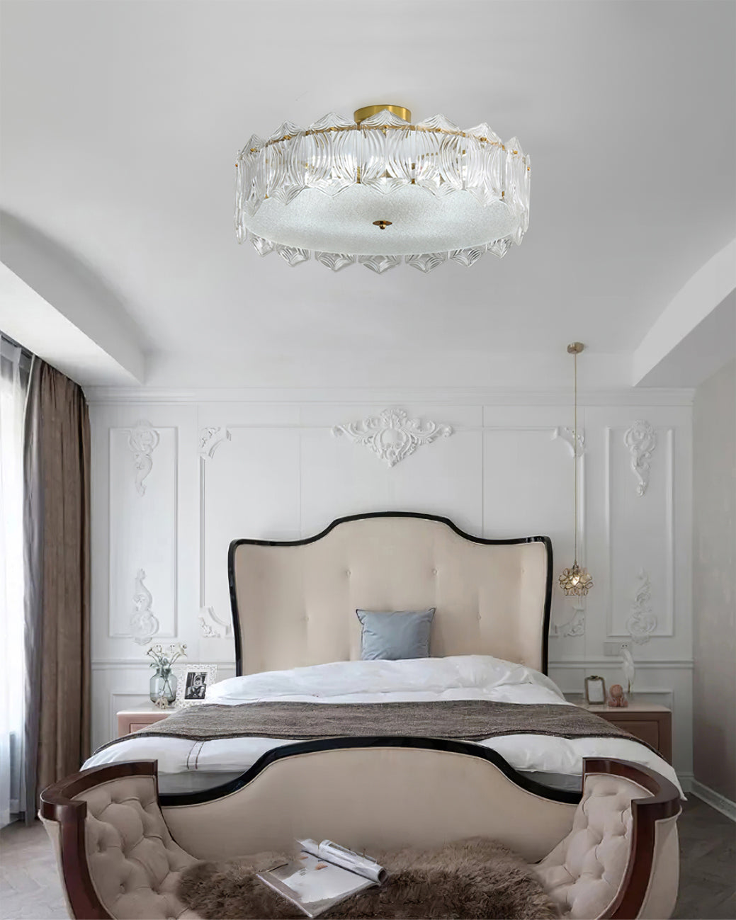 RubyAura™ Deckenleuchte – Glamouröse runde Design-Deckenlampe mit Glas & Messingoptik