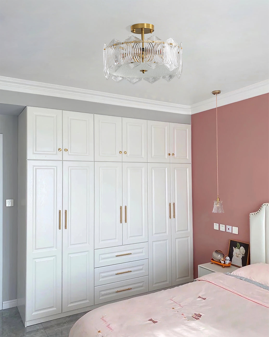 RubyAura™ Deckenleuchte – Glamouröse runde Design-Deckenlampe mit Glas & Messingoptik