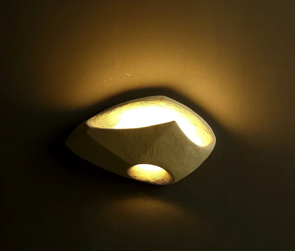 CalmSphere | Wabi-Sabi inspirierte LED Wandleuchte – Zeitlose Eleganz & Ruhe
