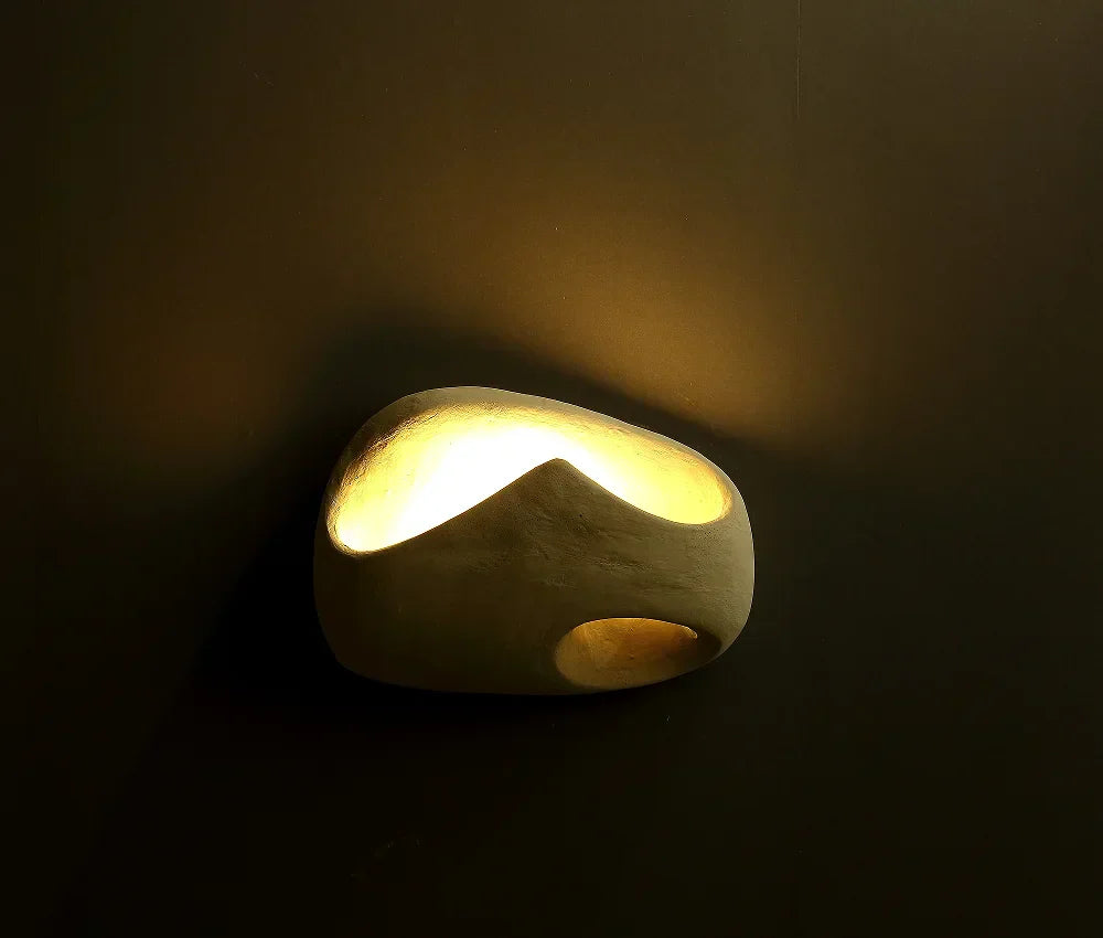 CalmSphere | Wabi-Sabi inspirierte LED Wandleuchte – Zeitlose Eleganz & Ruhe