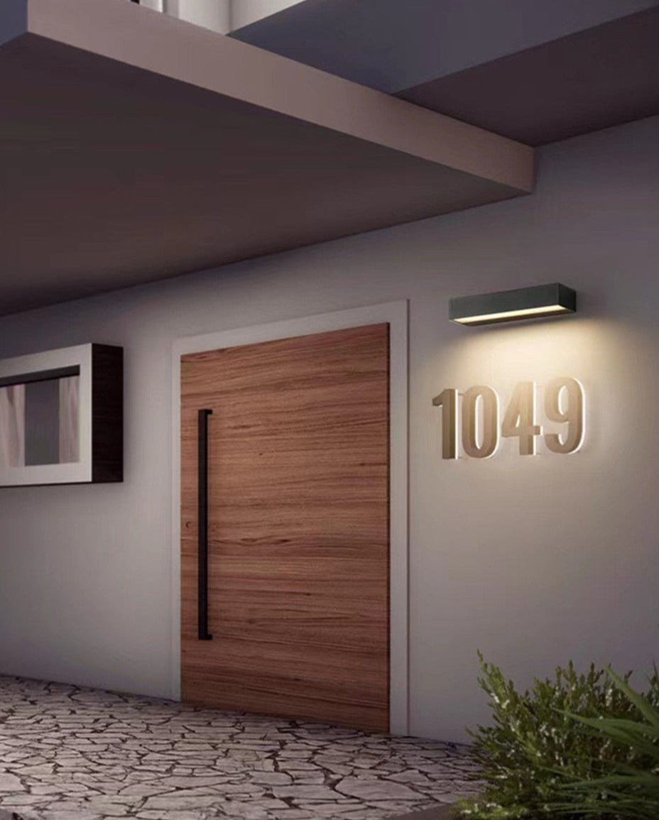 GardenLux™ Elegant Wall Lamp – Luxus LED-Außenwandleuchte mit Sensor für Garten & Hauswand