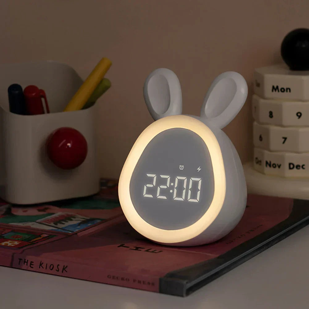 MorningHop™ – Niedlicher LED-Wecker mit Hasen-Design & Nachtlicht für Kinder