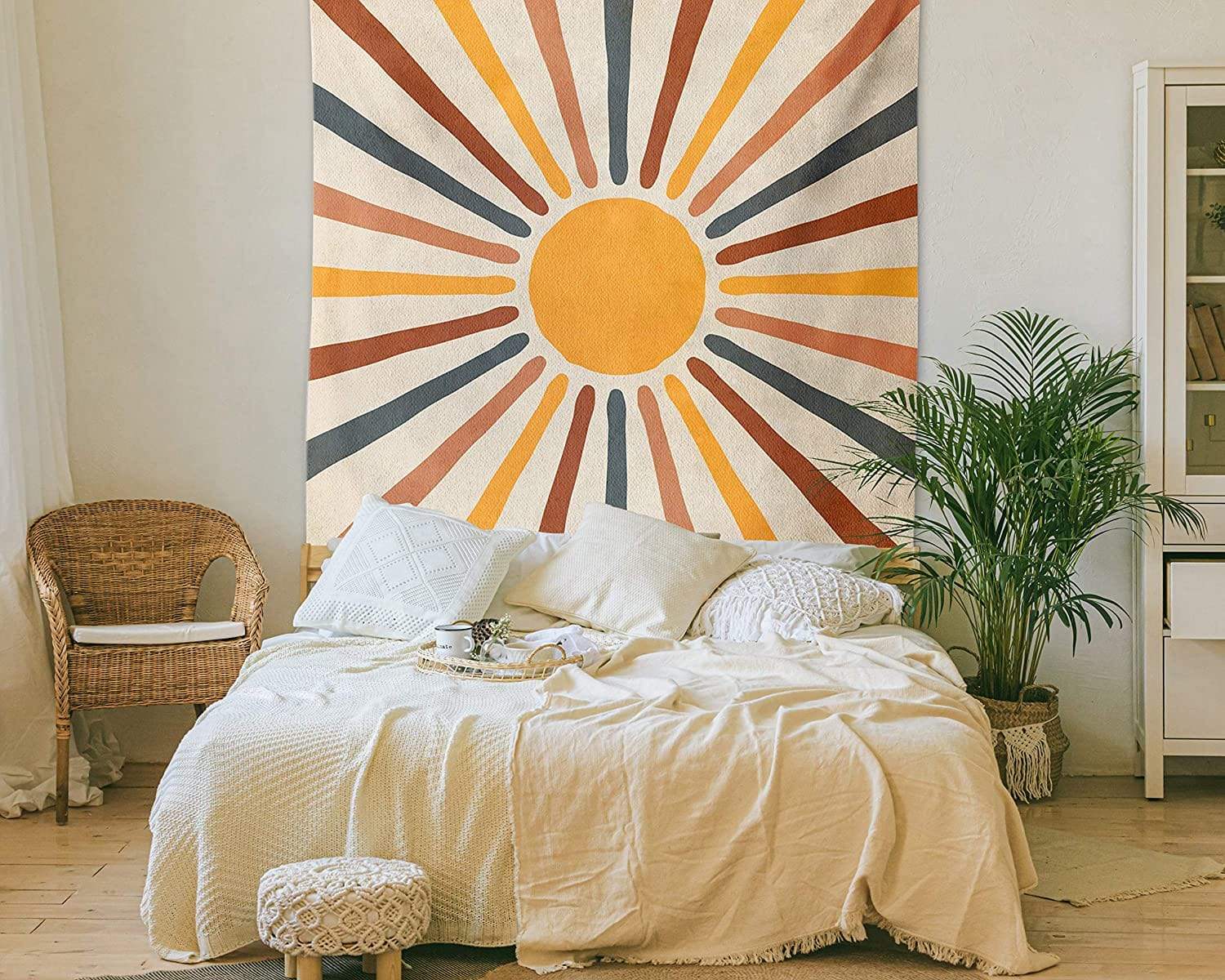 SunbeamWeave™ – Boho Wandteppich mit Sonnenmotiv für warme Wohnatmosphäre
