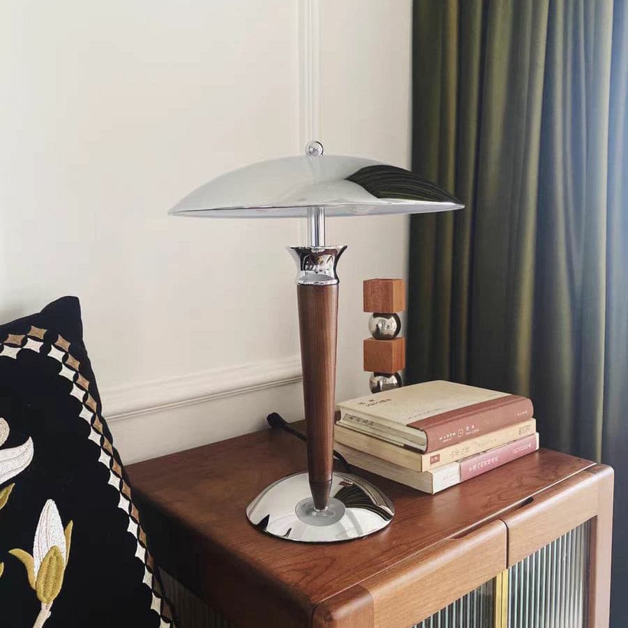 MinimalGlow™ Tischlampe – Skandinavische Design-Leuchte mit Holzdetails & sanftem Licht