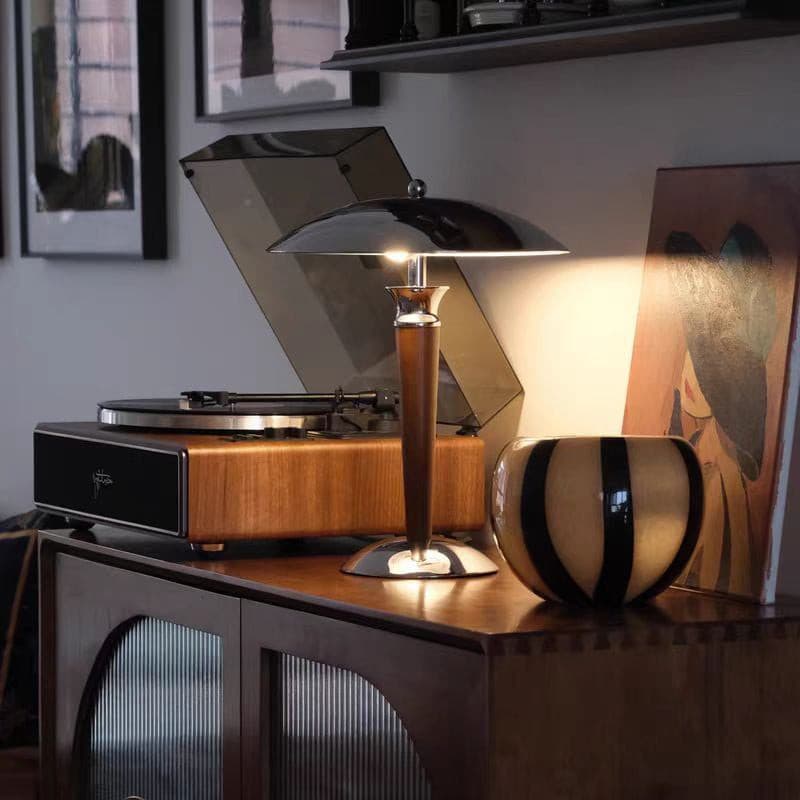 MinimalGlow™ Tischlampe – Skandinavische Design-Leuchte mit Holzdetails & sanftem Licht