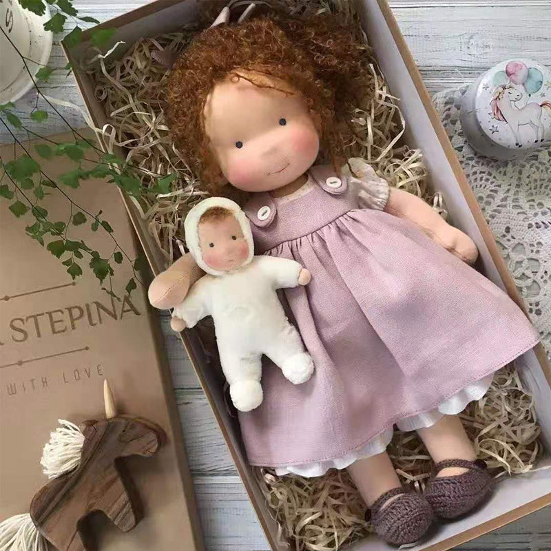 Waldora™ Waldorf Stoffpuppe – Handgefertigt, Naturmaterialien, 30 cm, Kreatives Rollenspiel - Less Goods