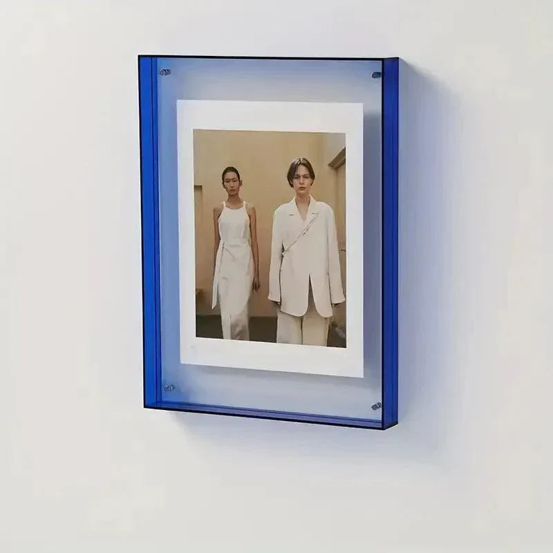 AuraFrame™ – Transparenter Neon-Licht Bilderrahmen im minimalistischen Design
