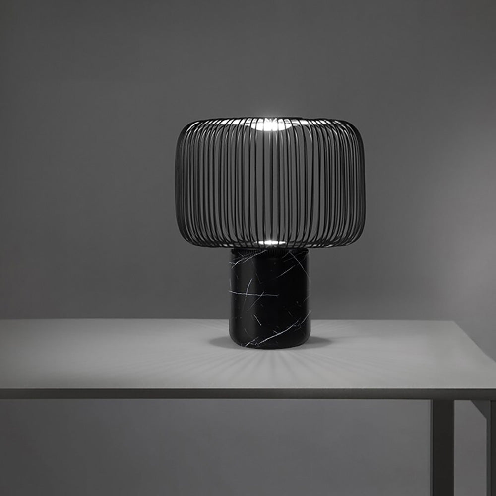 KeshiBeam™ Tischlampe – Elegante Design-Lampe mit schwarzem Marmorfuß & warmem Licht