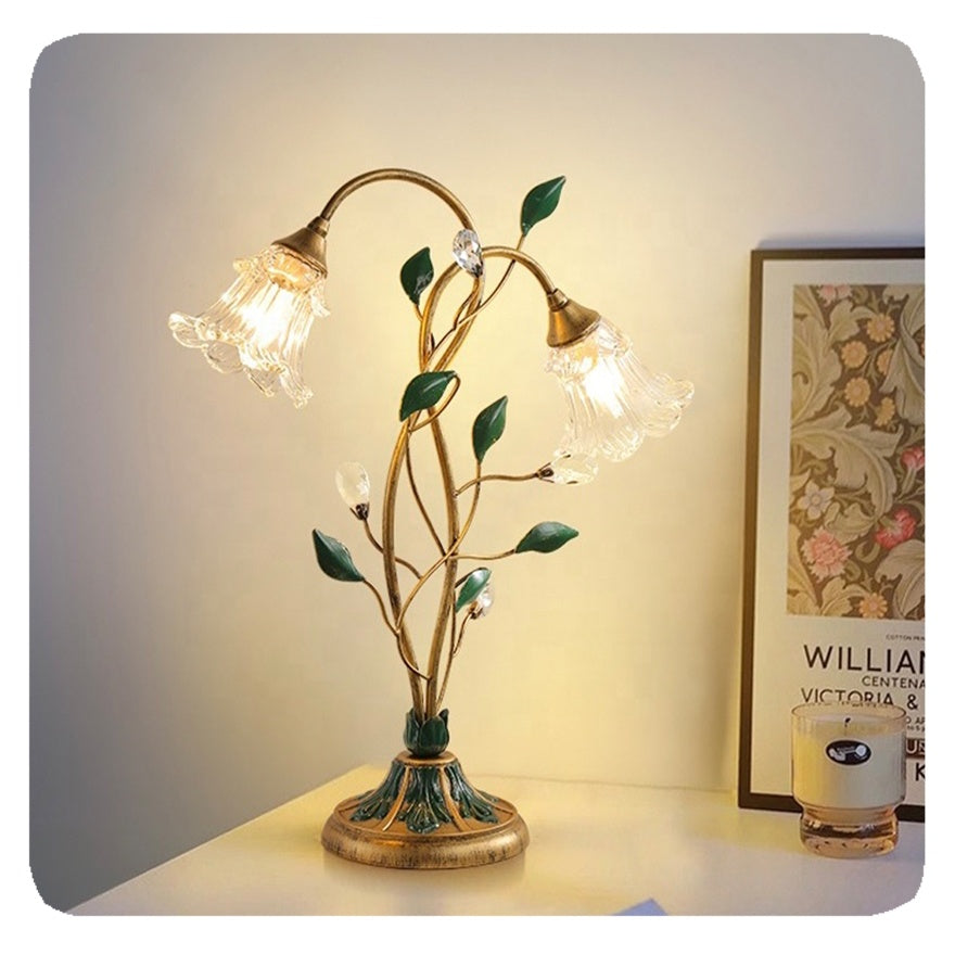 LuxePetals™ Tischlampe – Französische Design-Blumenlampe im Vintage-Stil für Wohnzimmer & Schlafzimmer