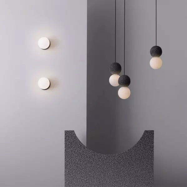 PureAura™ – Geometrische Design-Pendelleuchte aus Naturstein & Opalglas