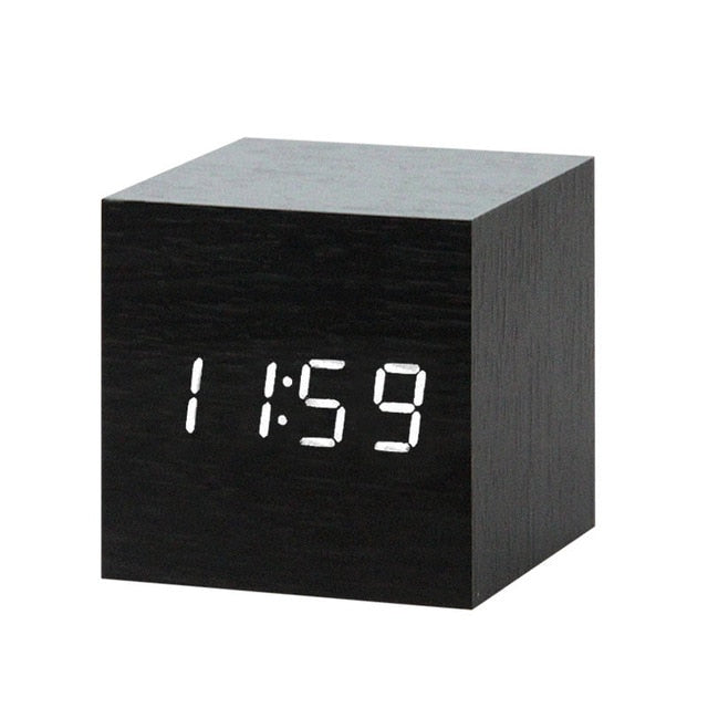 VoiceRise™ Digitale LED-Uhr – Minimalistische Sprachsteuerung Uhr, helles Display, USB-aufladbar, modern