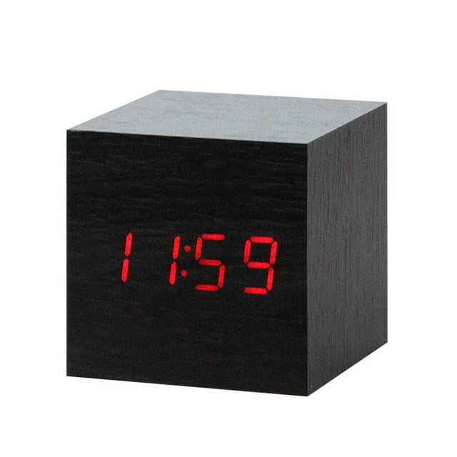 VoiceRise™ Digitale LED-Uhr – Minimalistische Sprachsteuerung Uhr, helles Display, USB-aufladbar, modern